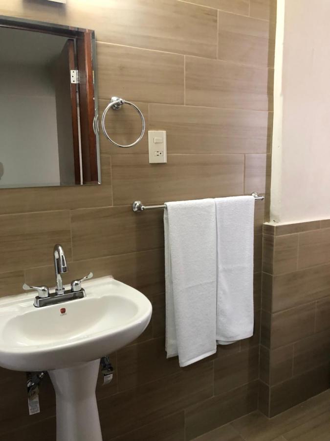 Hotel Lorena Los Mochis Zewnętrze zdjęcie